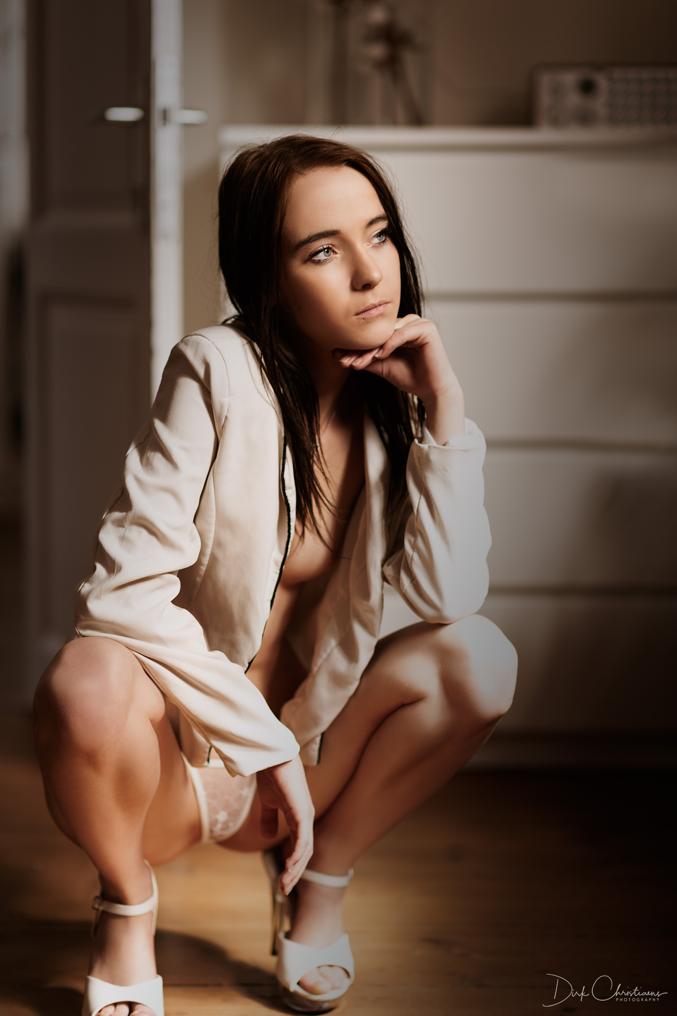 Jill Dewyn, model from Belgium at a boudoir photoshoot