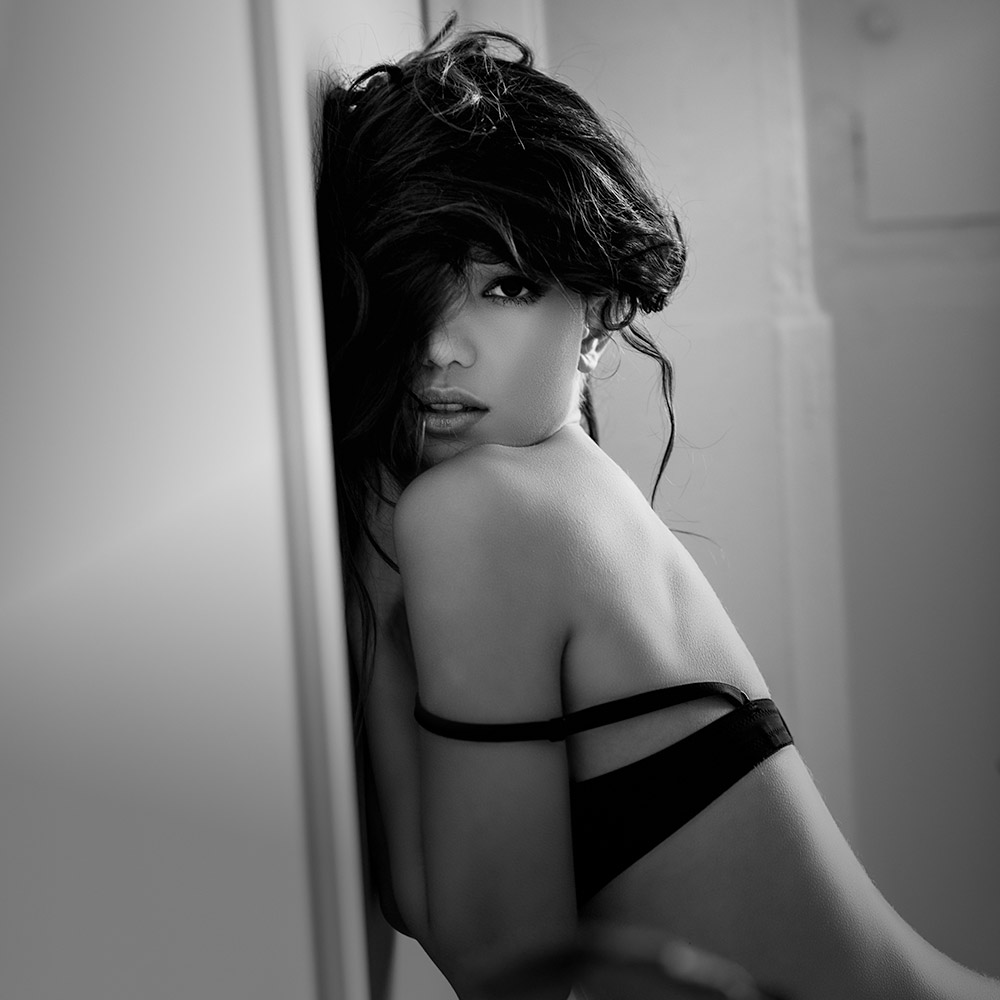 Kitrysha, model from Italy at a boudoir photoshoot
